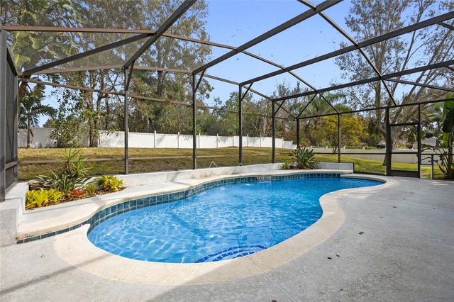 2439 BREEZY MEADOW ROAD, Apopka, FL 32712