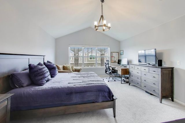 3223 N Heritage Lane, Arlington Heights, IL 60004