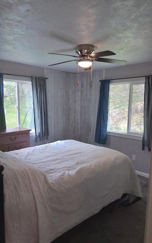 1596 Highwood Drive, La Crescent, MN 55947