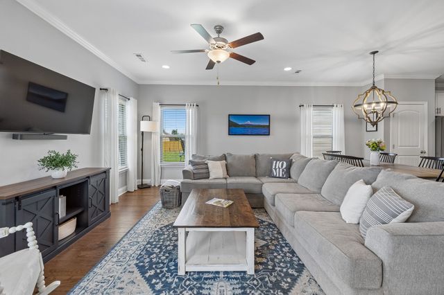 1009 Laurelwood Dr, Gallatin, TN 37066