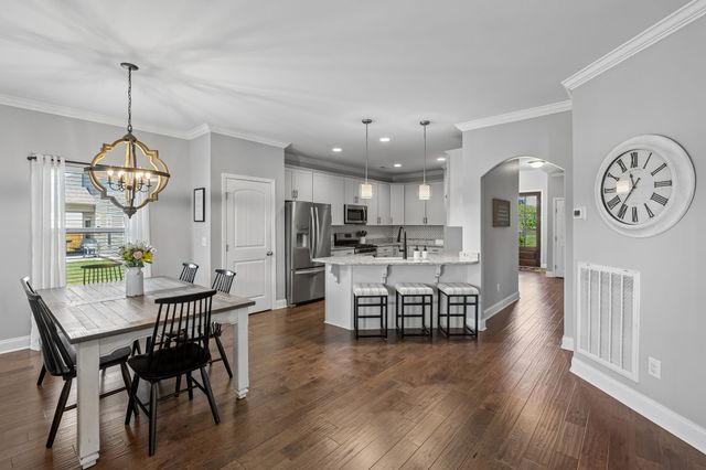 1009 Laurelwood Dr, Gallatin, TN 37066