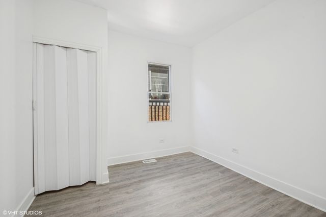 7049 S Damen Avenue, Chicago, IL 60636