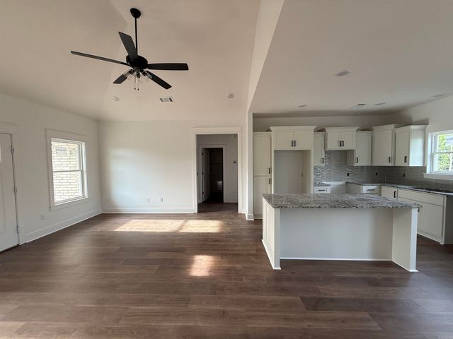 19 Summer Tyme Drive, Greenbrier, AR 72058