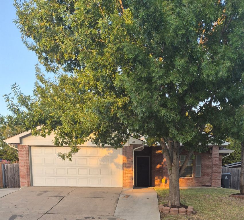 1626 Canary Island Court, Dallas, TX 75217