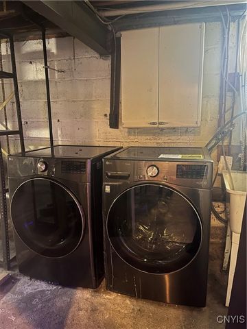 4989 Long Acre Drive, Onondaga, NY 13215