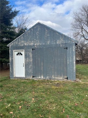 4989 Long Acre Drive, Onondaga, NY 13215