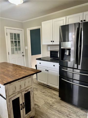 4989 Long Acre Drive, Onondaga, NY 13215