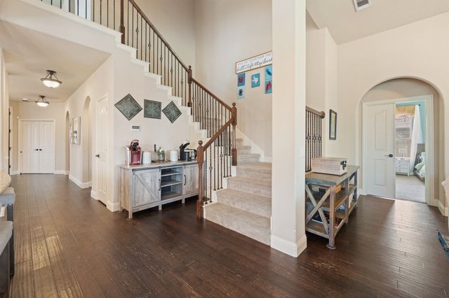 1112 Cardinal Ridge Road, Burleson, TX 76028