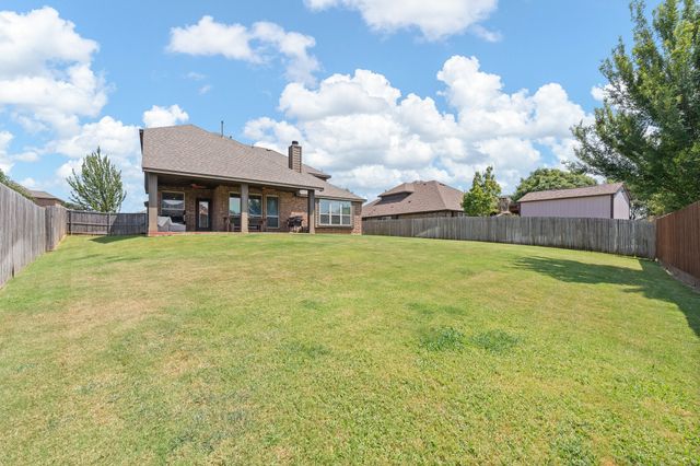 1112 Cardinal Ridge Road, Burleson, TX 76028