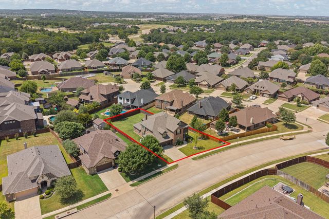 1112 Cardinal Ridge Road, Burleson, TX 76028