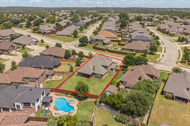 1112 Cardinal Ridge Road, Burleson, TX 76028