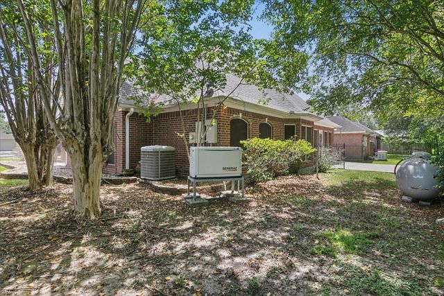 3109 Pebble Beach Lane, Orange, TX 77630