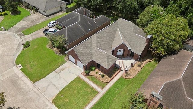 3109 Pebble Beach Lane, Orange, TX 77630