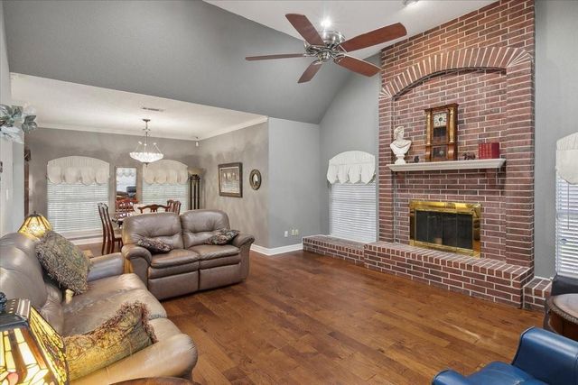 3109 Pebble Beach Lane, Orange, TX 77630