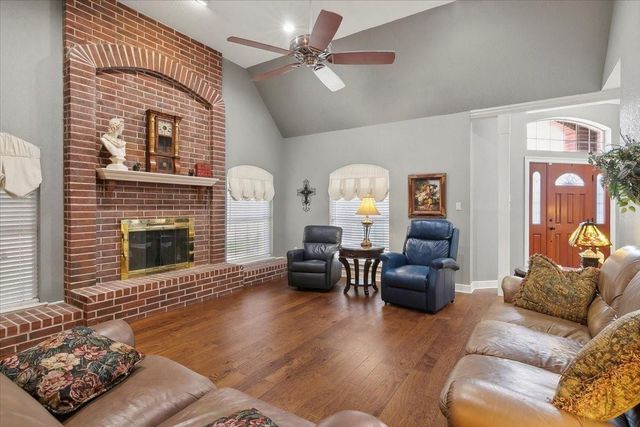 3109 Pebble Beach Lane, Orange, TX 77630
