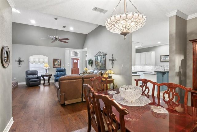 3109 Pebble Beach Lane, Orange, TX 77630