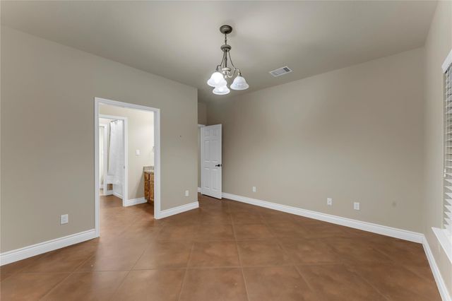 301 CR 253, Bertram, TX 78605