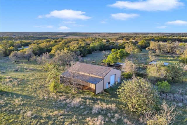 301 CR 253, Bertram, TX 78605