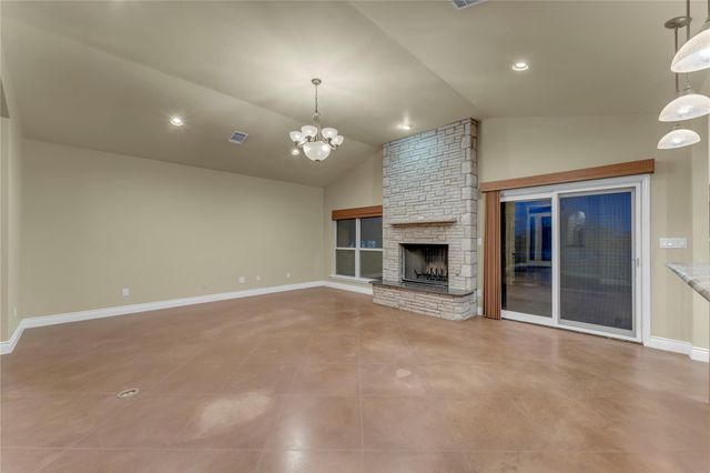 301 CR 253, Bertram, TX 78605