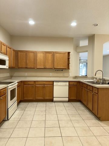 3450 CHAPEL CREEK CIRCLE, Wesley Chapel, FL 33544