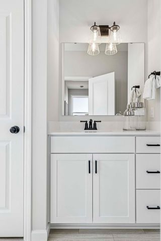 10930 37th Street N, Lake Elmo, MN 55042