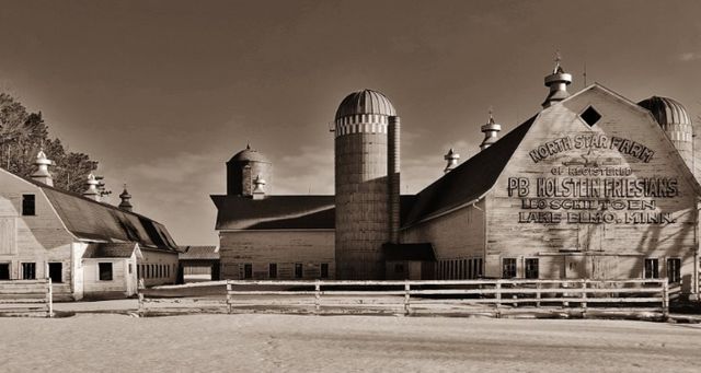 10930 37th Street N, Lake Elmo, MN 55042