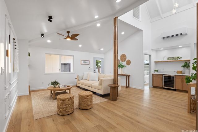 95-556 Kukolu Street, Mililani, HI 96789