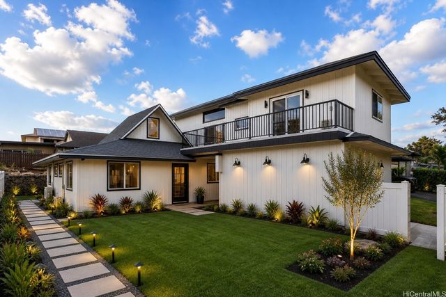95-556 Kukolu Street, Mililani, HI 96789