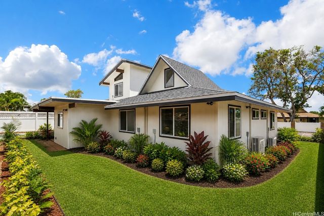 95-556 Kukolu Street, Mililani, HI 96789