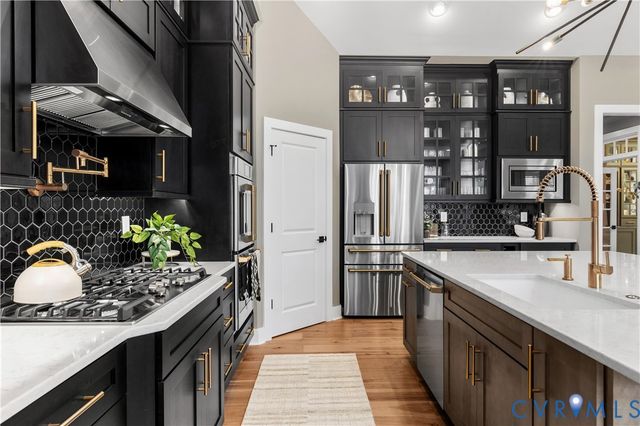 2000 Village Rock Trl, Goochland, VA 23102
