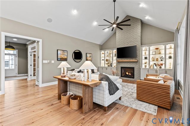 2000 Village Rock Trl, Goochland, VA 23102