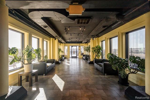 15 E Kirby Street 206, Detroit, MI 48202