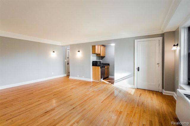 15 E Kirby Street 206, Detroit, MI 48202