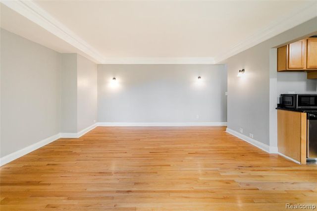 15 E Kirby Street 206, Detroit, MI 48202