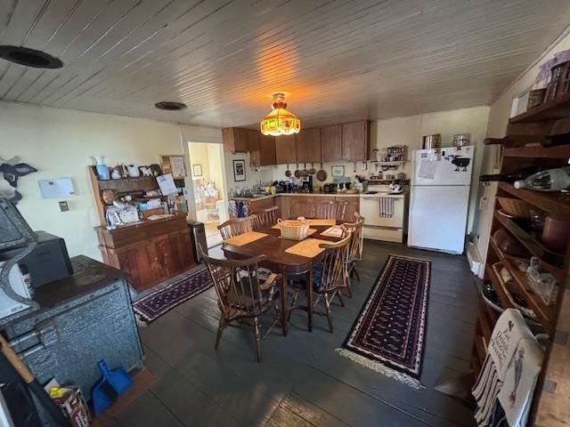 6479 VT Route 14, Craftsbury, VT 05826
