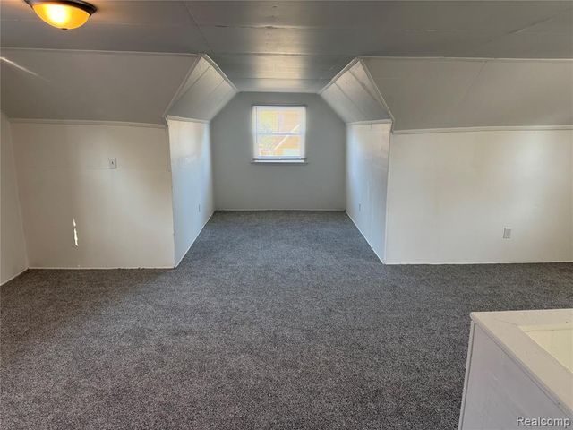 16854 Lesure Street, Detroit, MI 48235