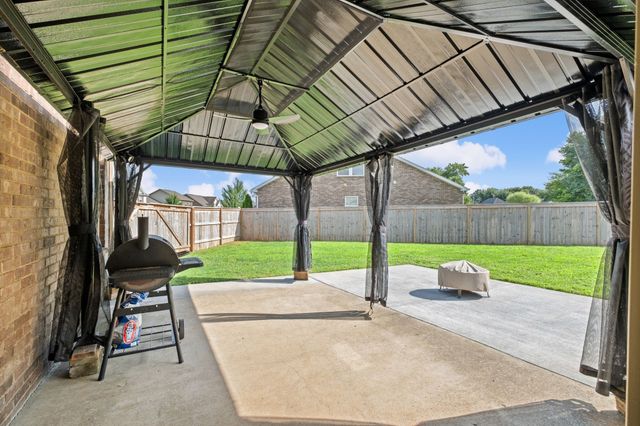 457 Goodman Dr, Gallatin, TN 37066