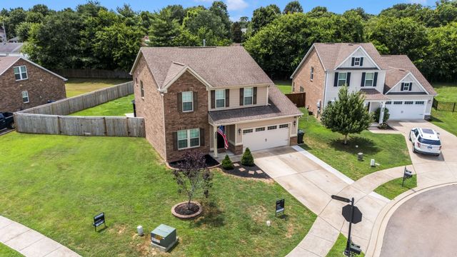 457 Goodman Dr, Gallatin, TN 37066