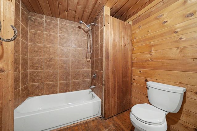 7230 Latigo St, Angels Camp, CA 95222