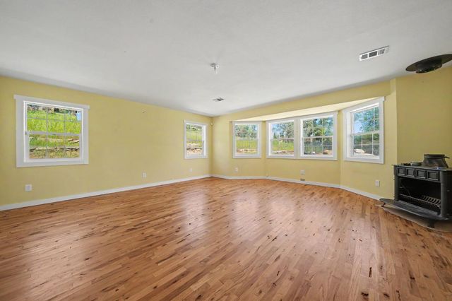 7230 Latigo St, Angels Camp, CA 95222