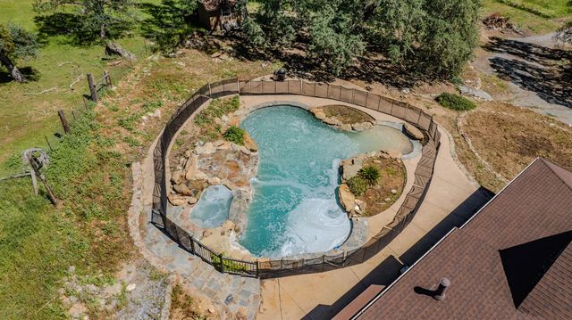 7230 Latigo St, Angels Camp, CA 95222