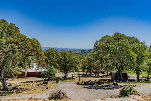 7230 Latigo St, Angels Camp, CA 95222