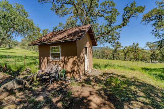 7230 Latigo St, Angels Camp, CA 95222