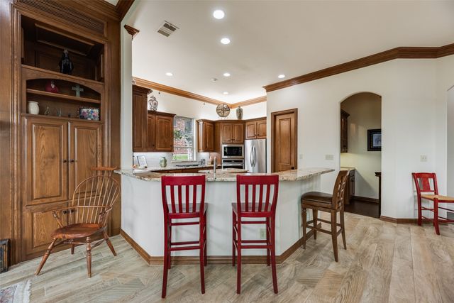 152 Country Club Drive, Heath, TX 75032