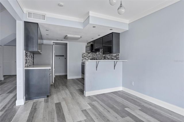 226 ORIENTA POINT STREET 226, Altamonte Springs, FL 32701