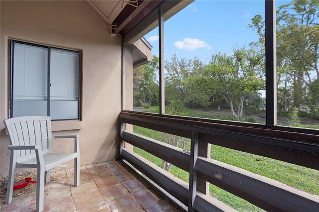 226 ORIENTA POINT STREET 226, Altamonte Springs, FL 32701