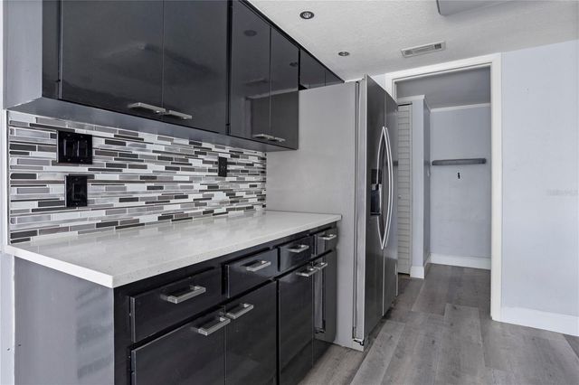 226 ORIENTA POINT STREET 226, Altamonte Springs, FL 32701