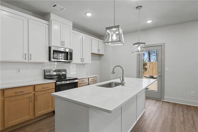 4237 Fern River Trail 7, Norcross, GA 30093