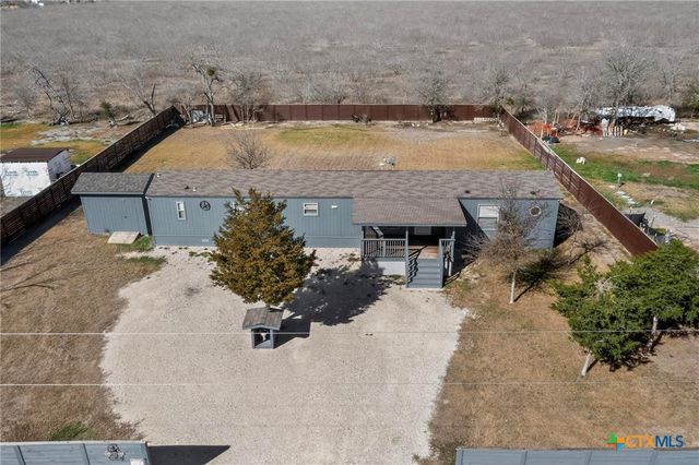 195 Gato Road, Cedar Creek, TX 78612