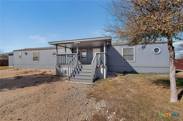 195 Gato Road, Cedar Creek, TX 78612